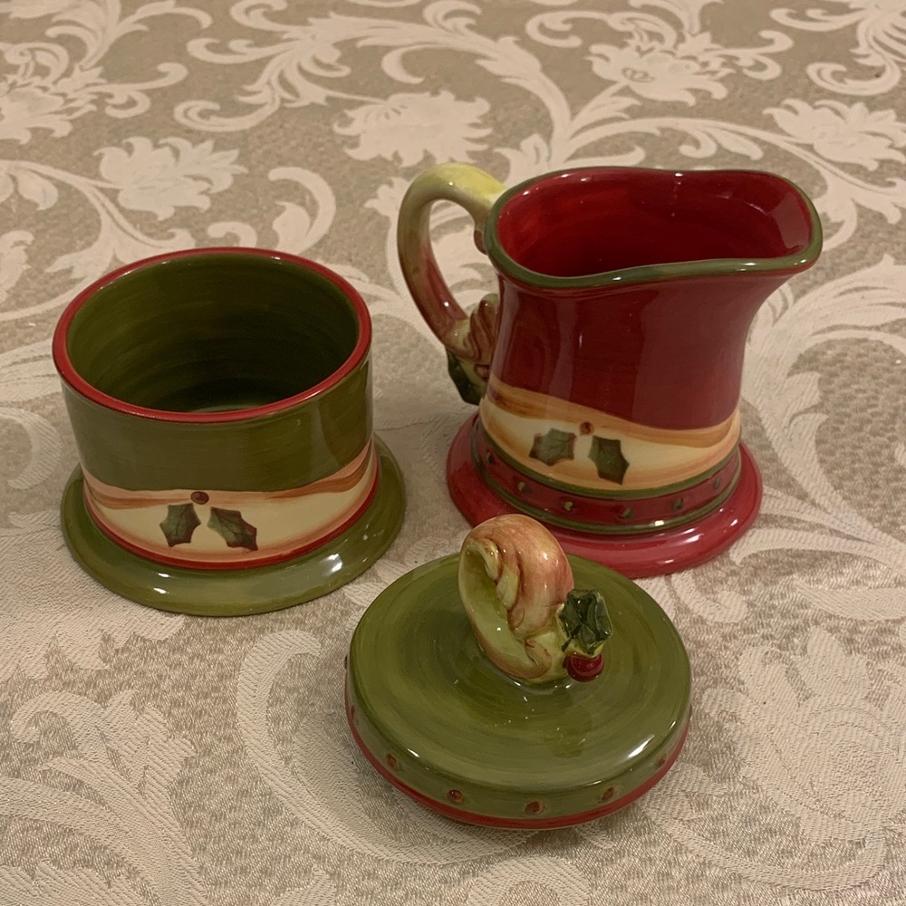 Demdaco Crimson Berries Ceramic Sugar and Creamer Set. - Picture 3 of 8